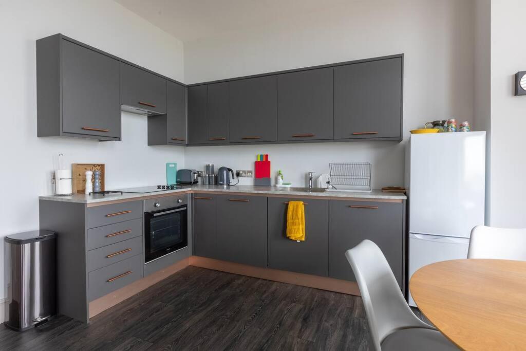 Waves@Walpole - 2 Bed Flat With Amazing Sea Views Διαμέρισμα Μάργκεϊτ Εξωτερικό φωτογραφία